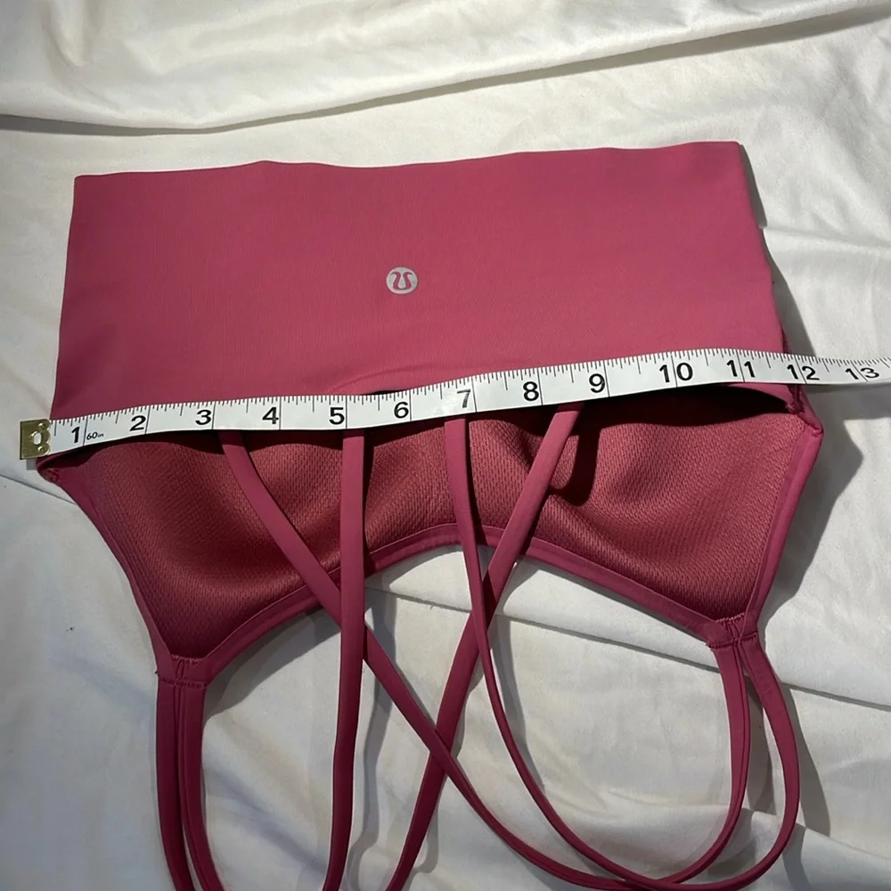 Lululemon Like a Cloud Bra Sz 4 - Picture 4 of 4